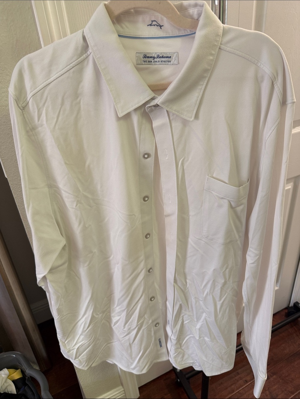 Tommy Bahama Men's White Long-Sleeve Button Down Shirt